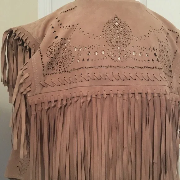 New Romantics/Free People Nude Pink Suede Leather Fringe Vest P/S - Picture 2 of 5